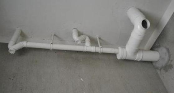 PVC管漏水维修